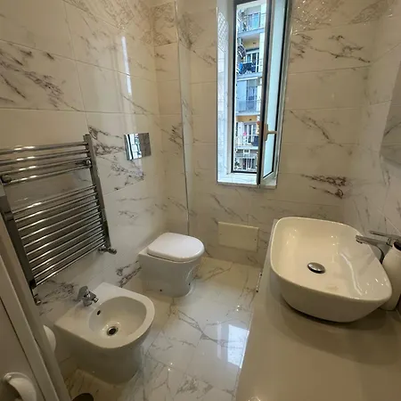 Tre Regine נאפולי