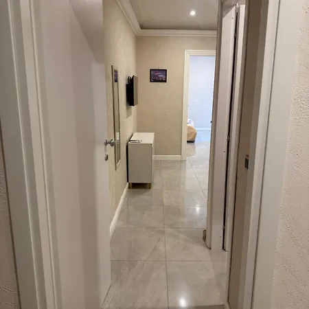 Tre Regine בית הארחה